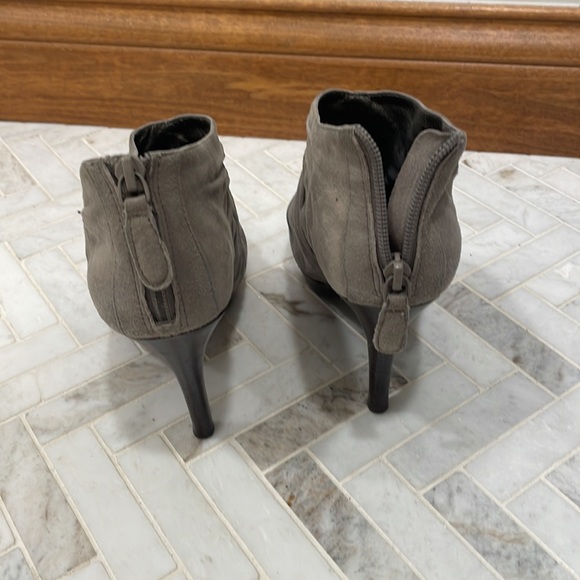 Banana Republic Gray Suede Booties - Picture 4 of 5